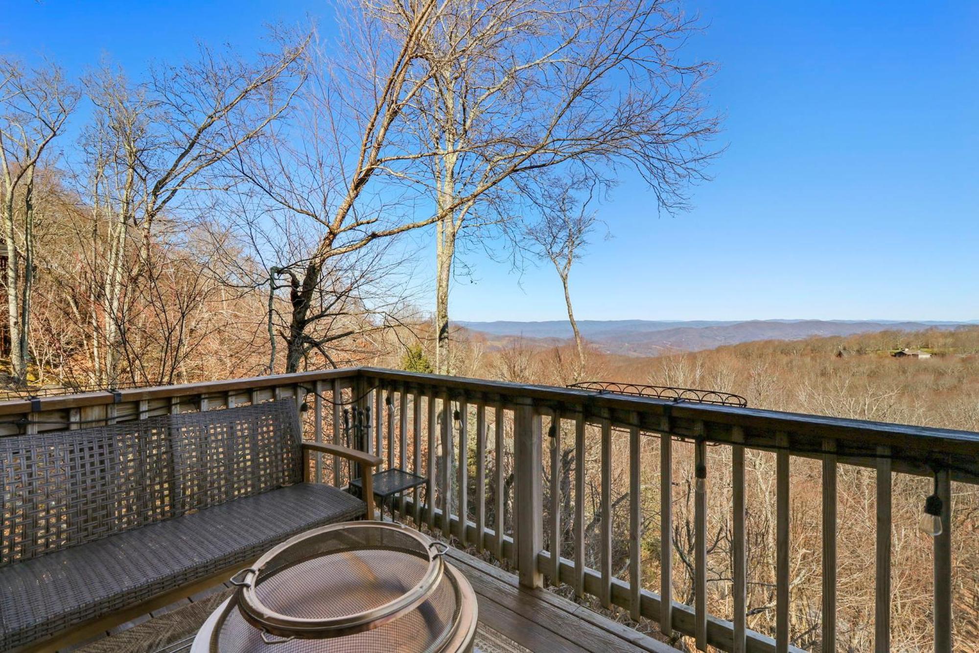 102 Arrow Wood Rd By Carolina Stays Beech Mountain Extérieur photo